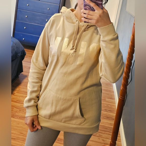 LAST CHANCE! PINK VS Beige Hoodie Size XS - Picture 6 of 7